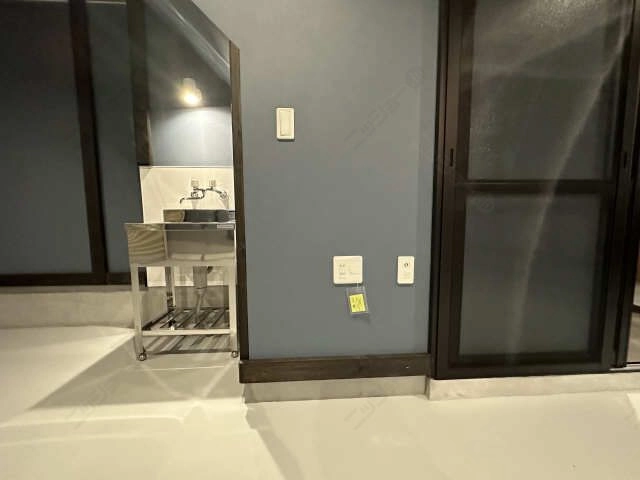 ガレージ内TV用ジャック