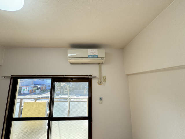 エアコン（リビング）