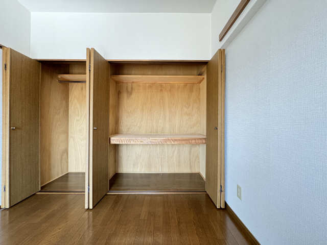 収納（南洋室）