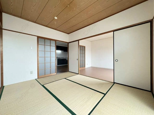 洋室