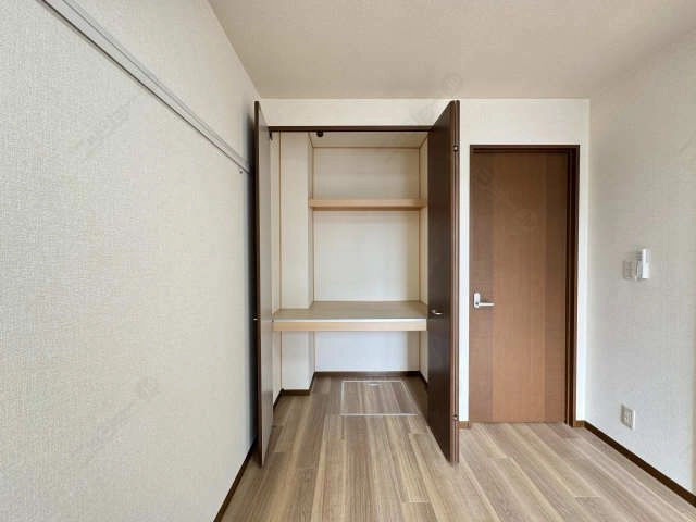 収納（南洋室）