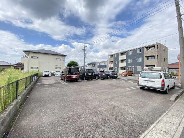 敷地外駐車場