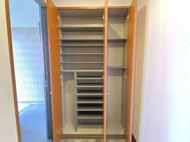 シューズBOX