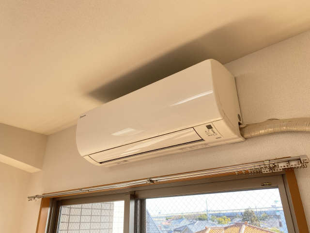 エアコン