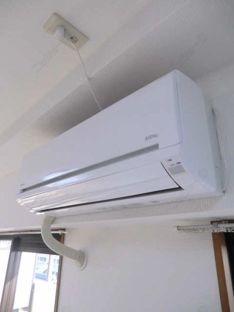 リビングエアコン