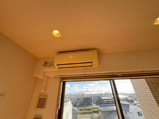 エアコン