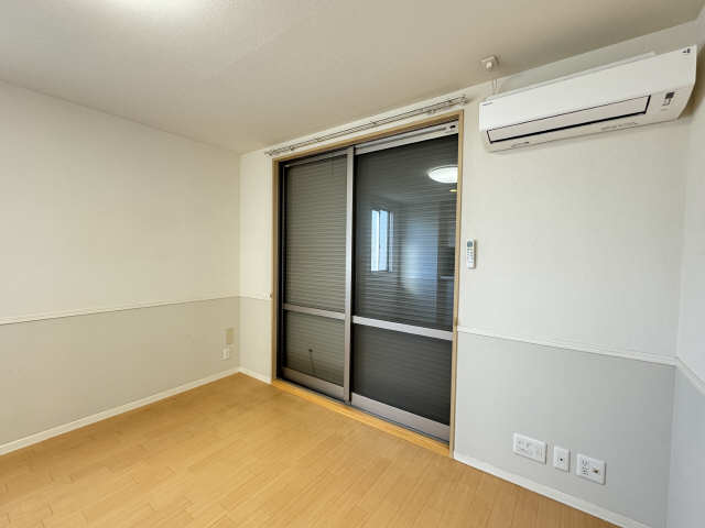 シャッター雨戸