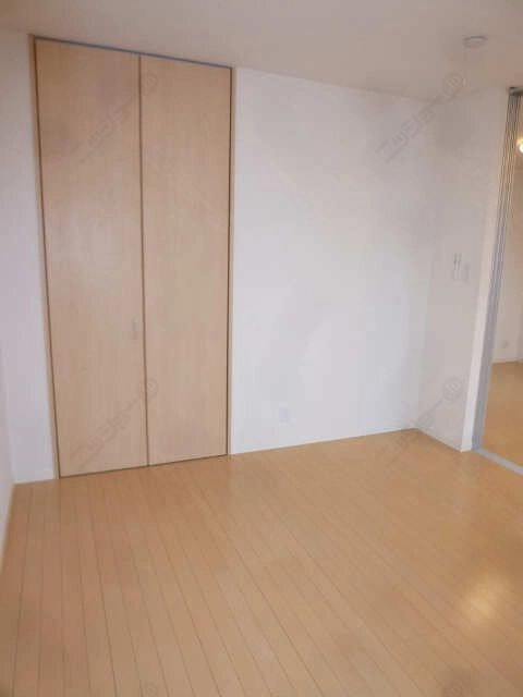 南洋室６，４帖