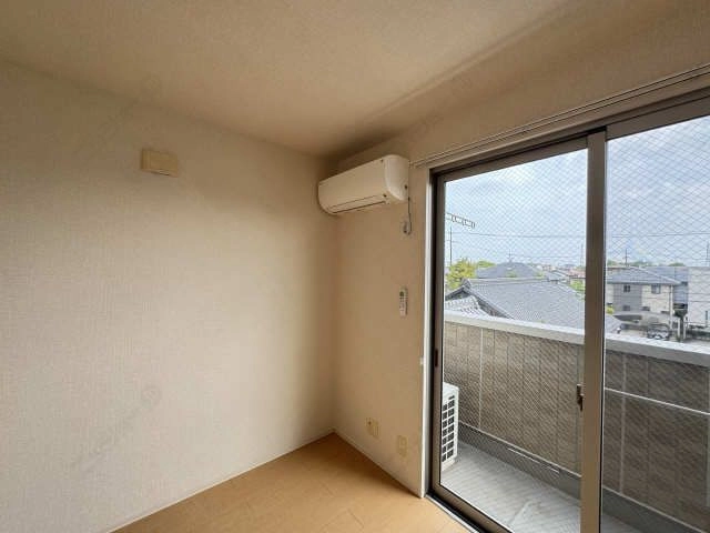 エアコン（リビング）