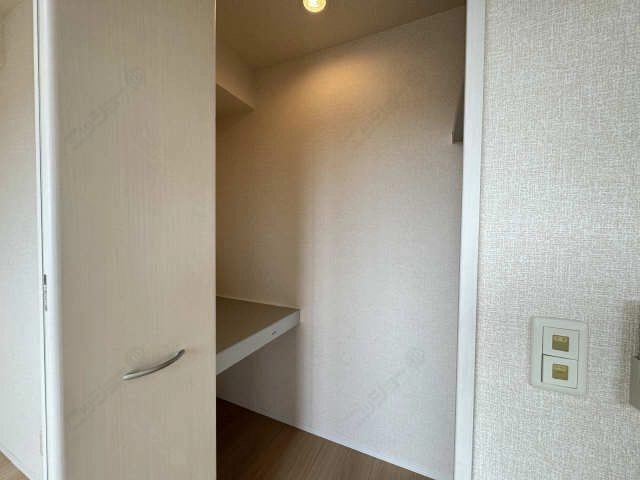 収納（南洋室）