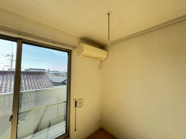 エアコン（リビング）