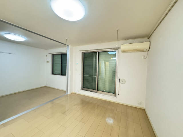 シャッター雨戸