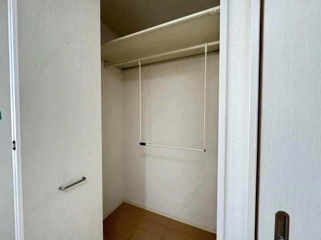 収納（北洋室）