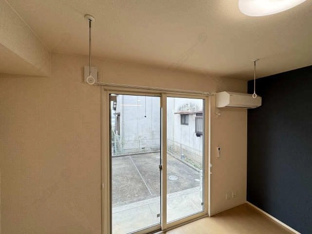 室内物干し（リビング）