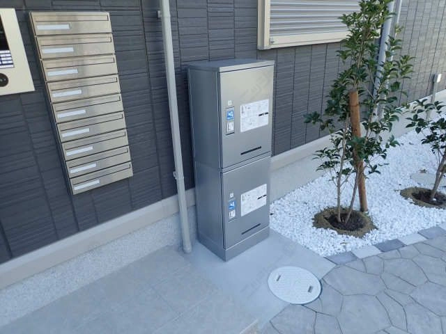 宅配ボックス