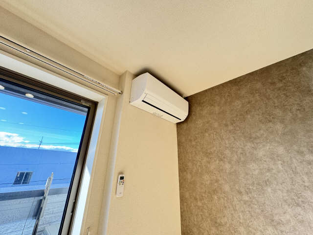 リビングエアコン