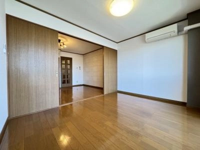 洋室