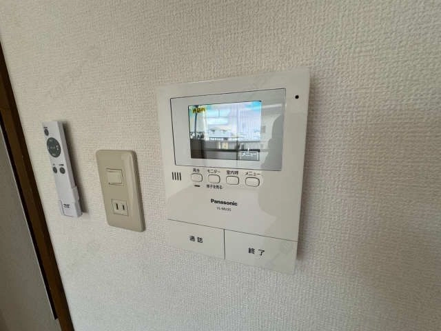 モニター付きインターホン