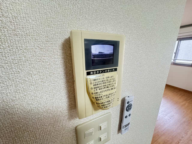 モニター付きインターホン