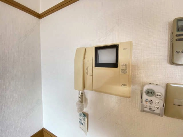 モニター付きインターホン