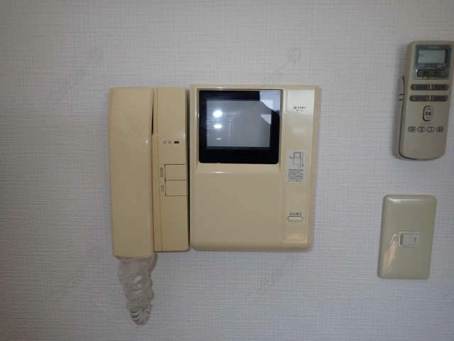 モニター付きインターホン