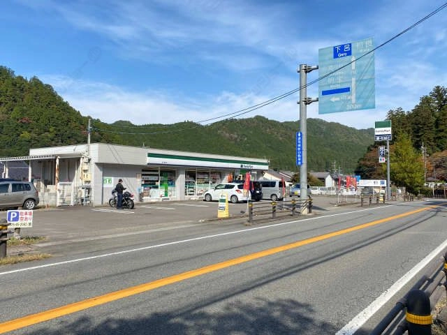 コンビニエンスストア