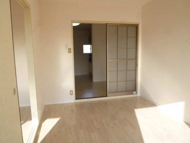 室内1
