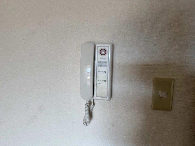 インターホン