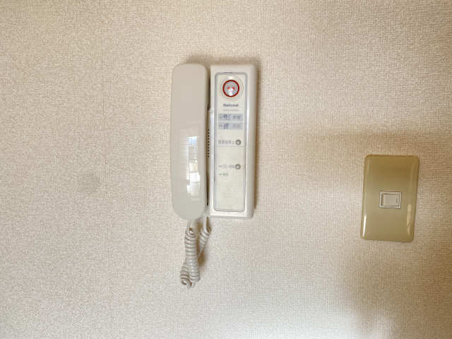 インターホン