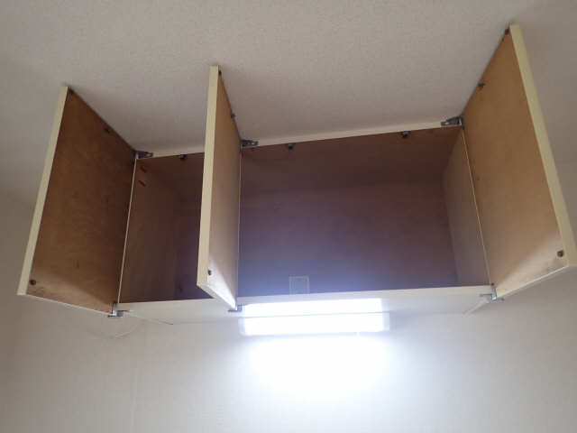 キッチン上部収納