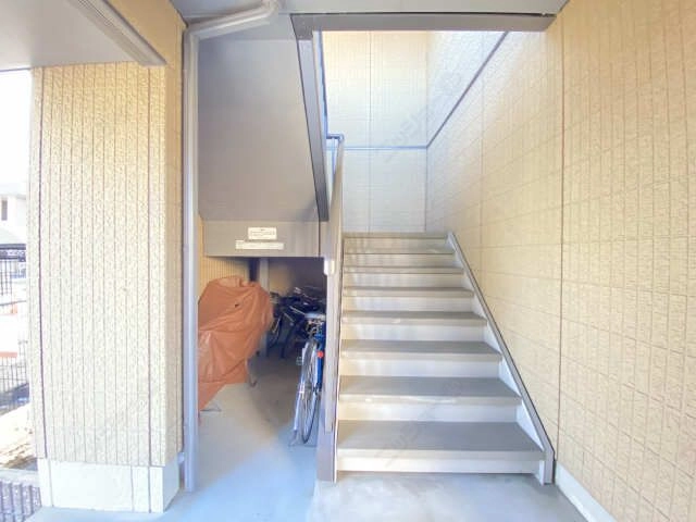 中階段