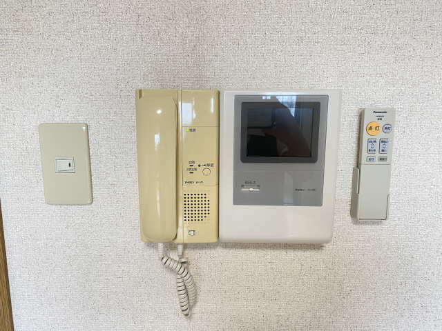 モニター付きイン ターホン
