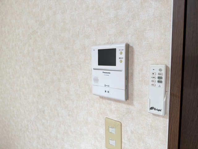 モニター付きインターホン