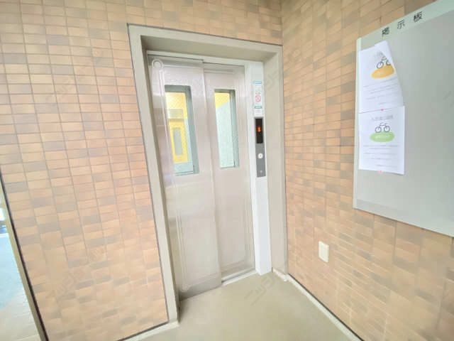 エレベーター