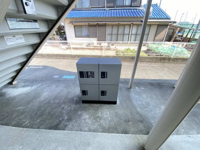 宅配ボックス