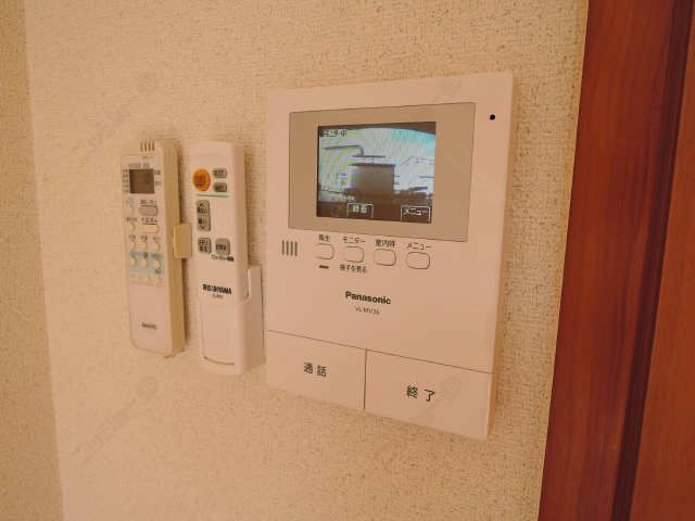 モニター付インターホン