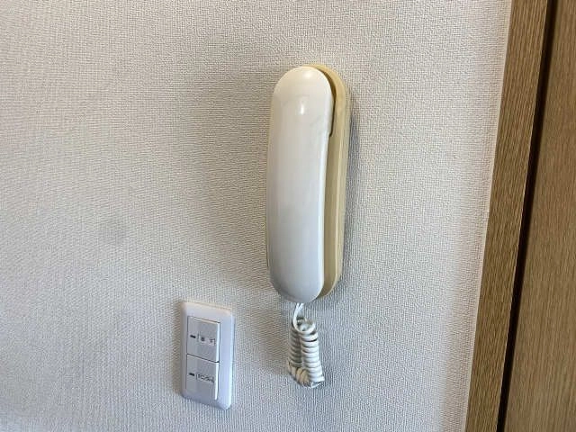 インターホン