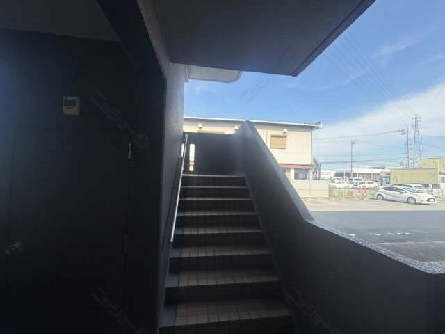 中階段