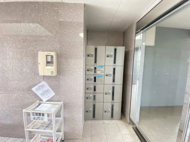 宅配ボックス