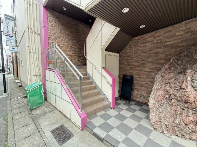 中階段