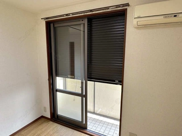 シャッター雨戸