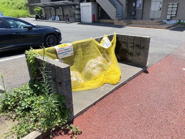 敷地内ゴミ置場