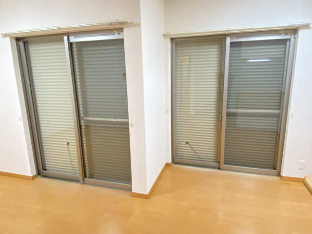 シャッター雨戸