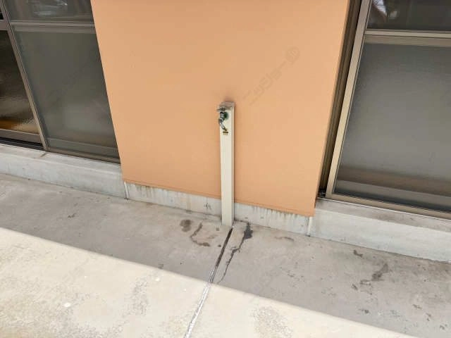１階は専用立水栓