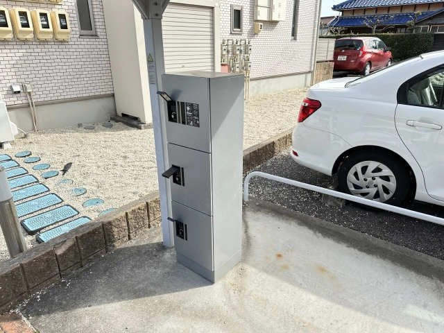 宅配ボックス