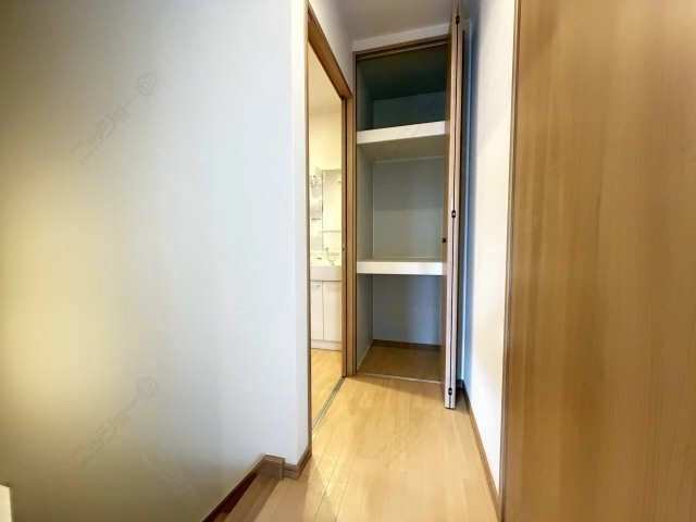 廊下収納１
