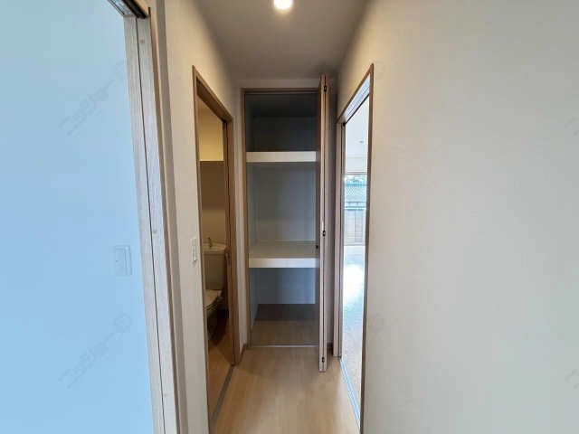 廊下収納２