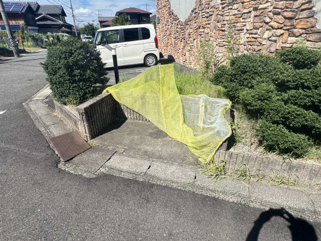 敷地内ゴミ置場