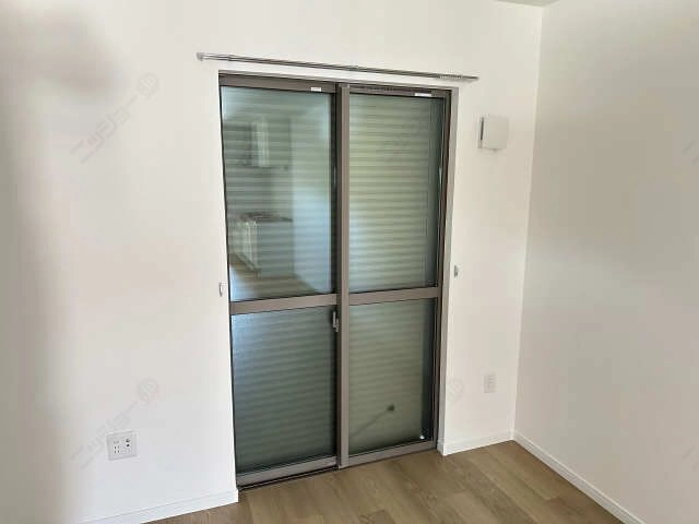 シャッター雨戸