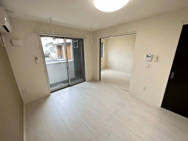 リビング～洋室